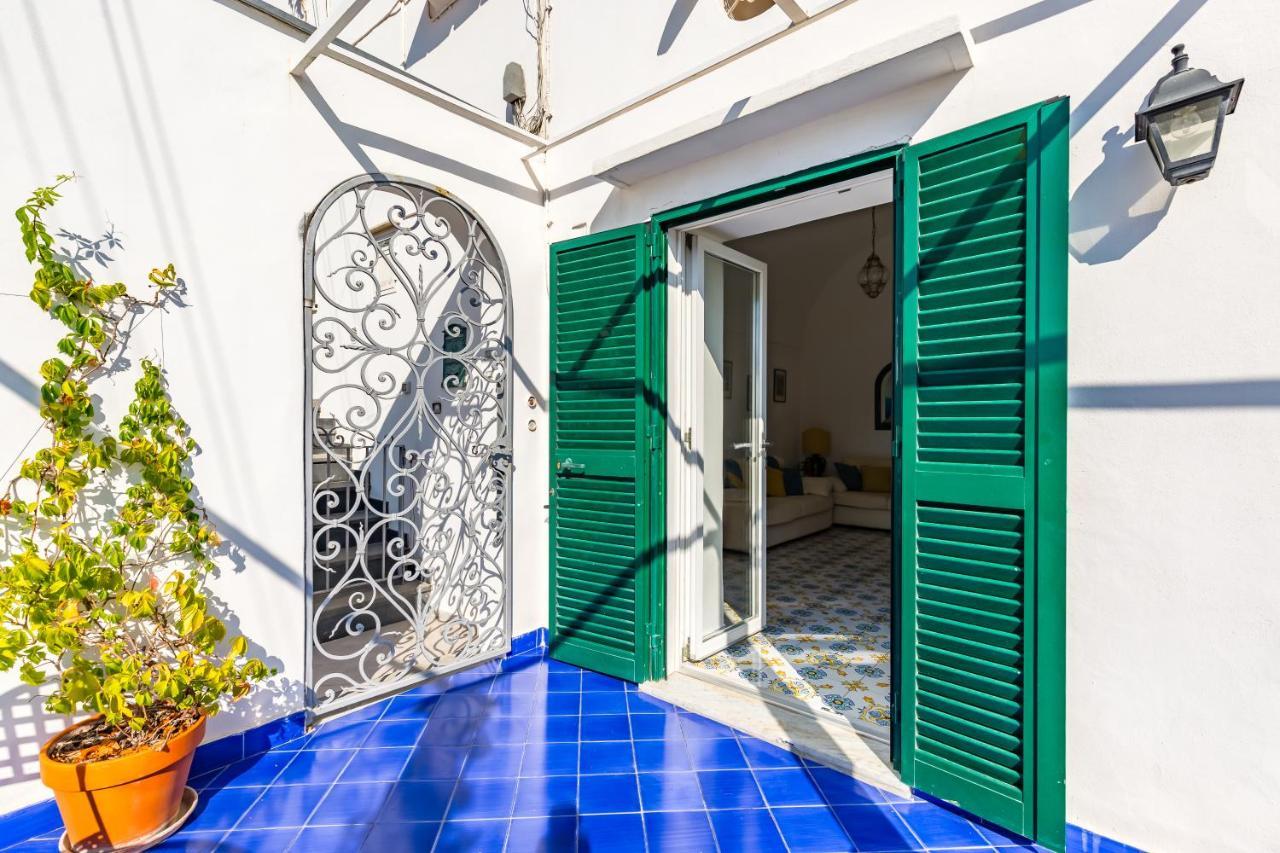 Capri Turquoise By Napoliapartments Exterior foto