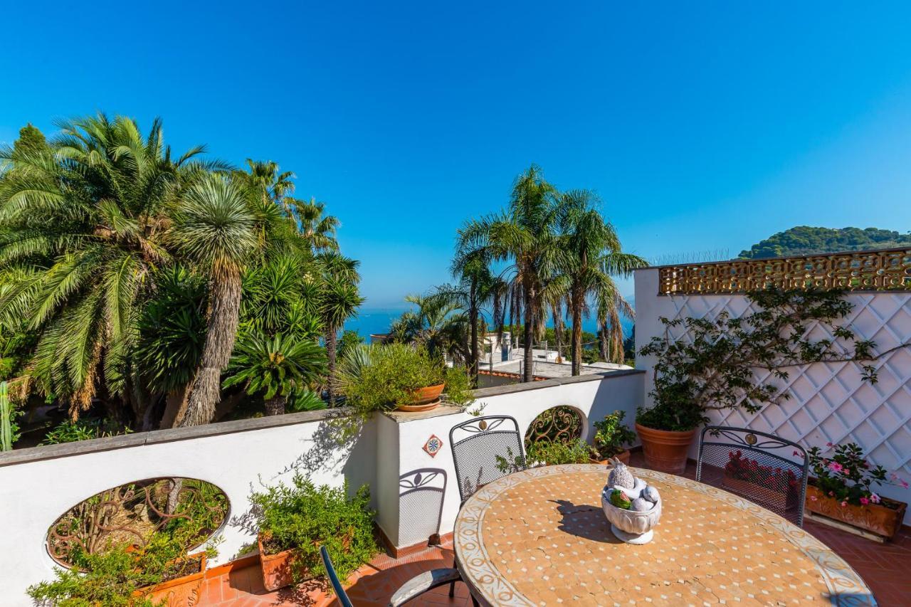 Capri Turquoise By Napoliapartments Exterior foto